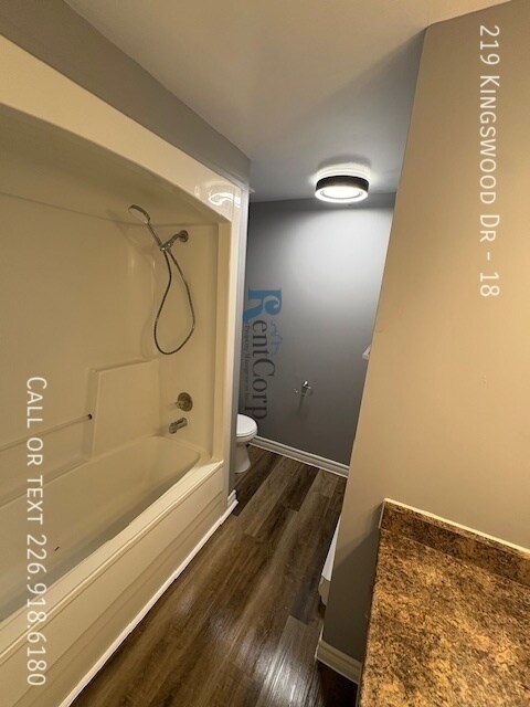 Building Photo - 219 Kingswood Dr