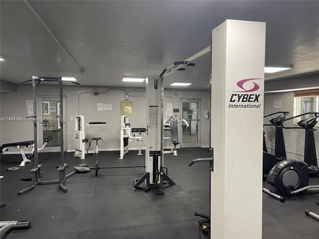 Foto del edificio - 10900 SW 196th St