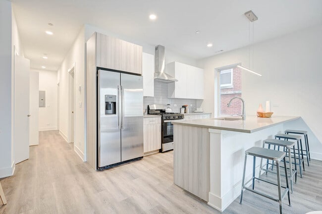 Foto del edificio - 4452 N Hazel St