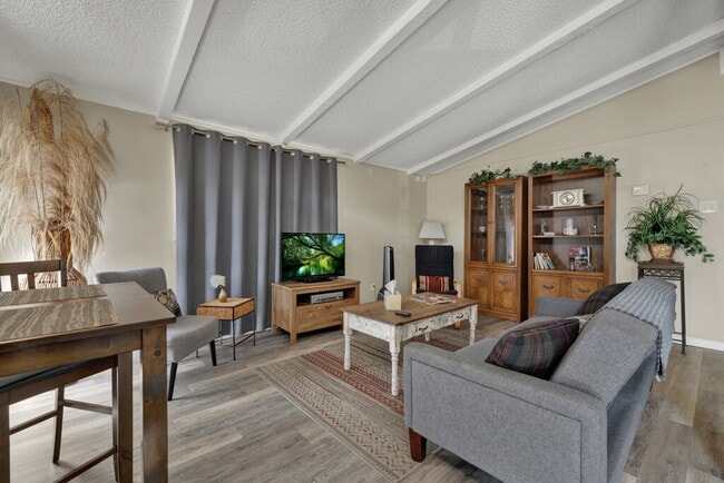 Building Photo - "Furnished 2-Bedroom Cottage Near Guadalup...