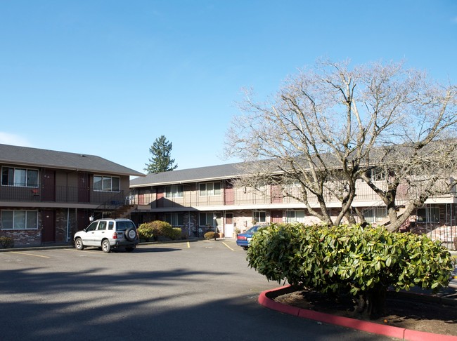 Building Photo - Colonial Villa Apartments