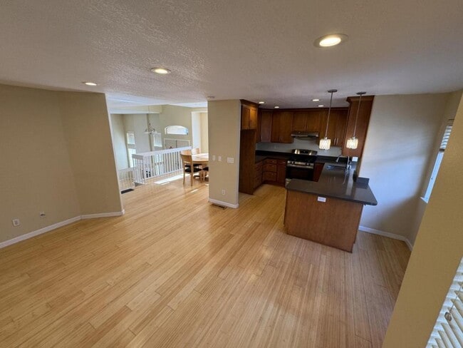 Foto del edificio - 6052 Roma Terrace