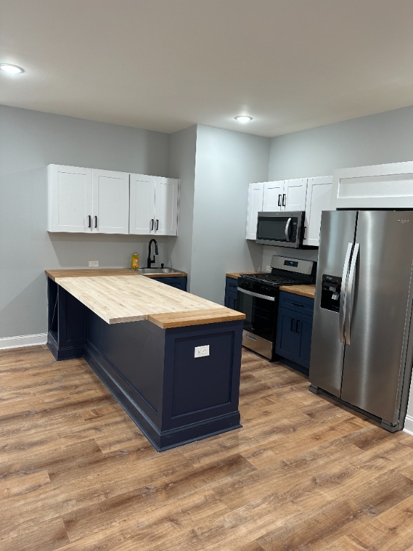 Foto principal - 372 Main St