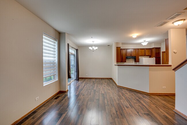Foto del edificio - 3904 Preston Dr