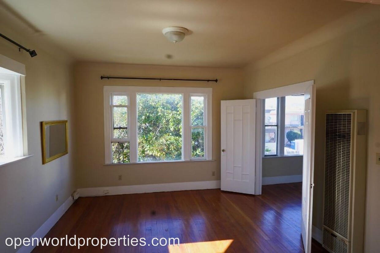 Primary Photo - 1022-1026 Linden St