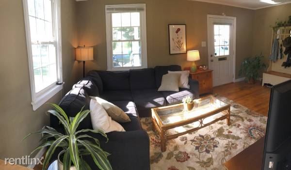Foto del edificio - 2 br, 1 bath House - 1713 Betty Ln