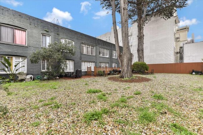 Building Photo - 1 bedroom in San Francisco CA 94109