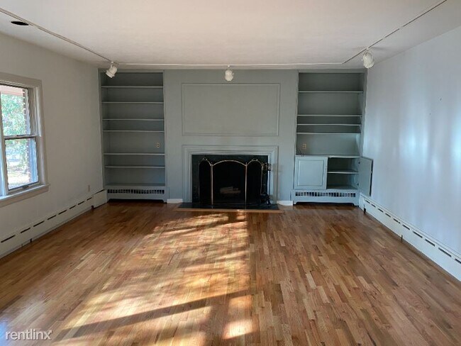 Building Photo - 3 br, 2 bath House - 552 Highland Park Dr