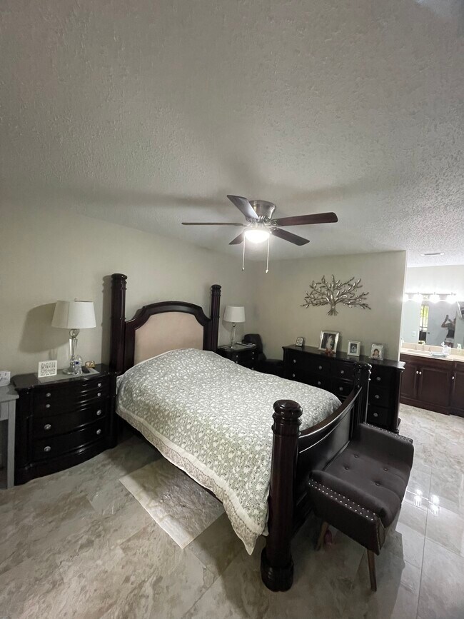 Main Bedroom - 3871 Cocoplum Cir