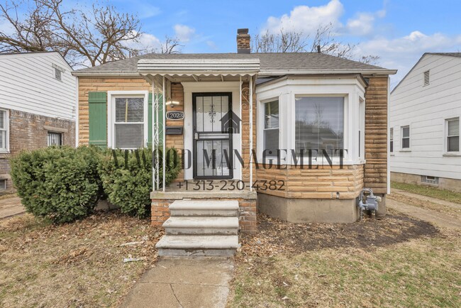 Building Photo - This beautifully updated 3-bedroom, 1-bath single-family home is ready for move-in!