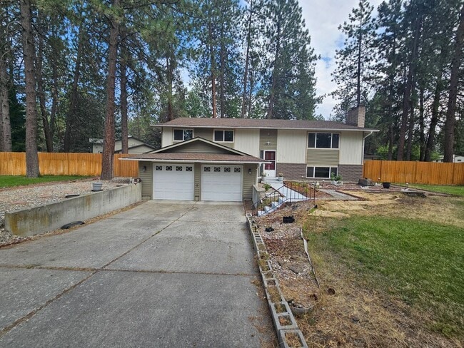 Building Photo - Beautifully Home in the Valley