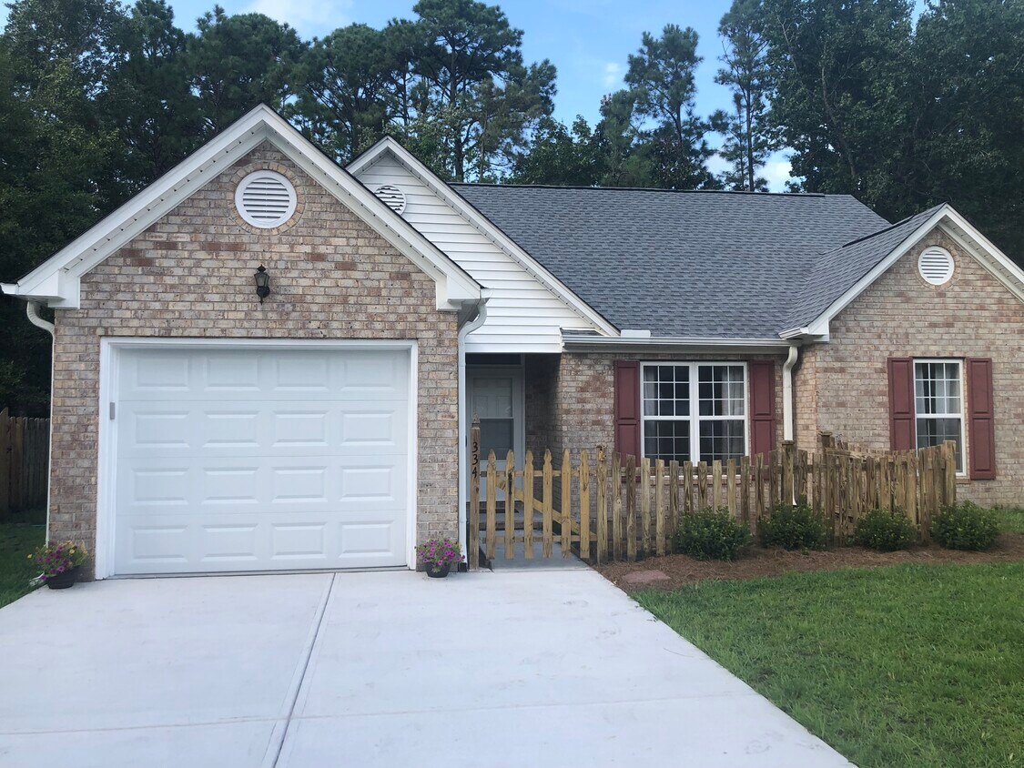 Foto principal - 334 Brighton Rd