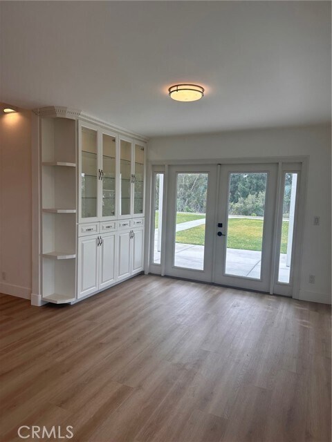 Building Photo - 5291 Rural Ridge Cir