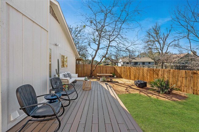 Building Photo - 3836 Arrow Dr