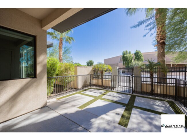 Photo - An Extraordinary Chance Awaits to Lease th... House