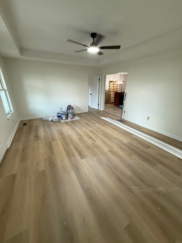 Building Photo - Raney Hill