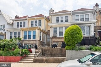 Building Photo - 2122 N Wanamaker St