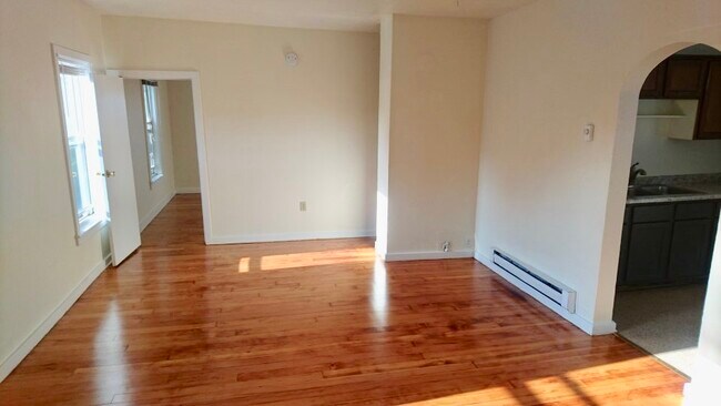 Foto del edificio - 222 N Dewey St