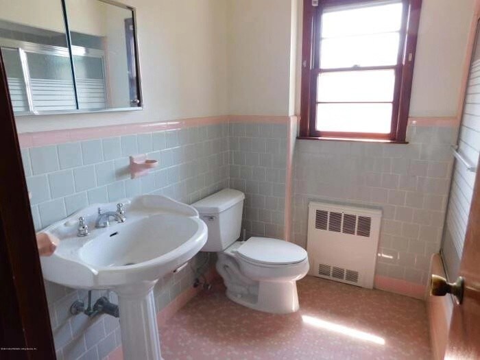 Foto del edificio - 268 Hillside Terrace