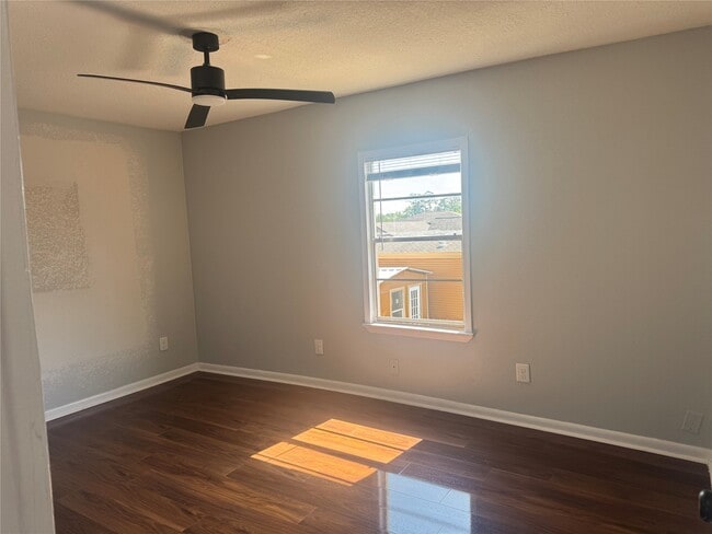 Building Photo - 13929 Eagle Pass St