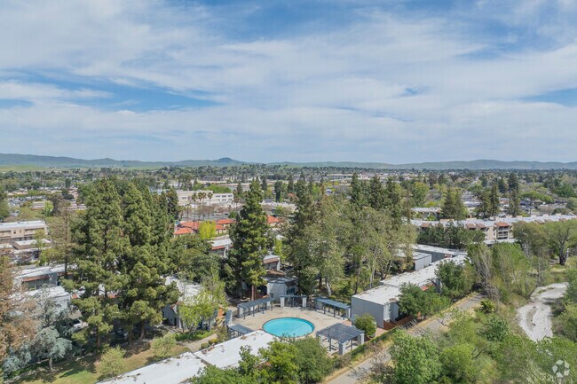 Aéreo - 1009 Murrieta Blvd