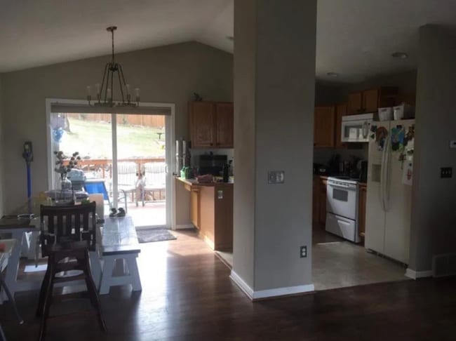 Building Photo - 4928 E 14th Ave