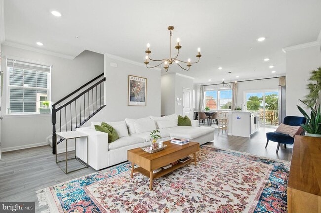 Building Photo - 5051 Silver Oak Dr