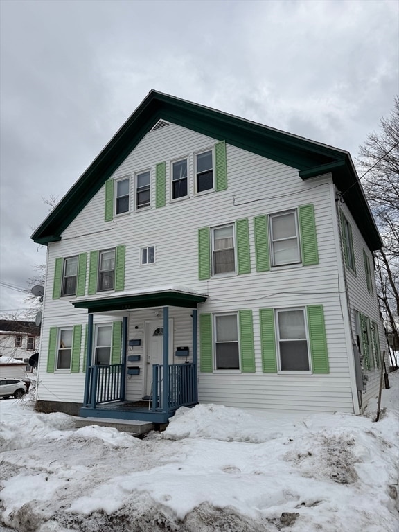 Building Photo - 322 Central St