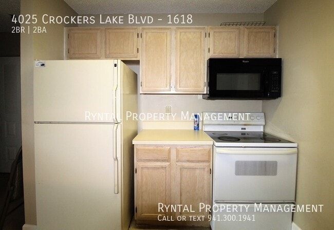 Building Photo - 4025 Crockers Lake Blvd