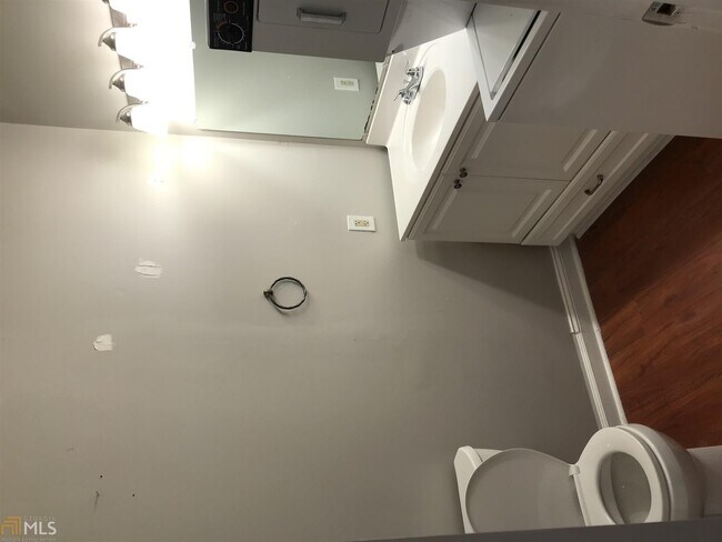 Foto del edificio - 533 Plaza Dr