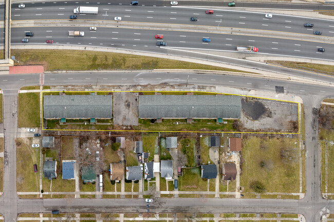 Bird's Eye View with Approximate Boundary - Romarta Apartments