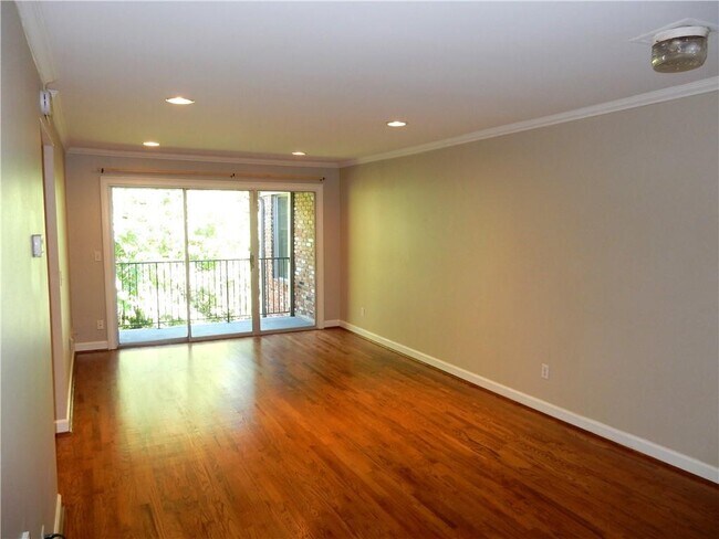 Foto del edificio - 3097 Colonial Way