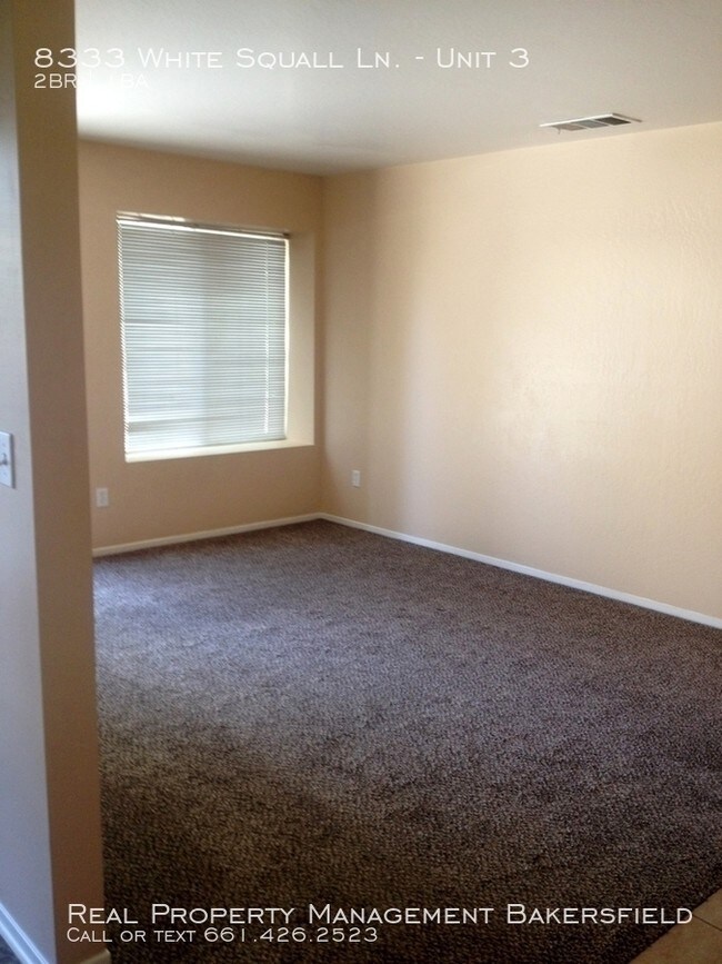 Foto del edificio - 8333 White Squall Ln Unit 3