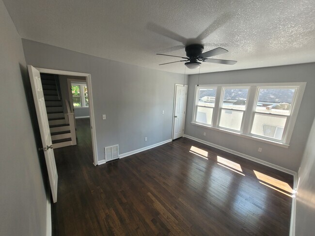 Foto del edificio - 1815 E 69th St
