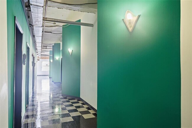 Foto del edificio - 705 Main St