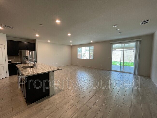 Foto del edificio - 1316 Dorrington Ln