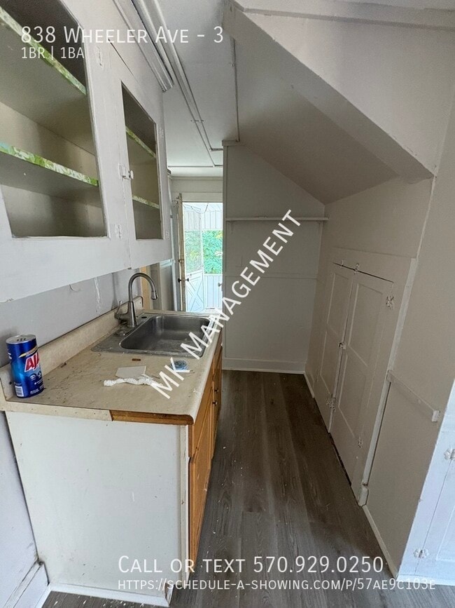 Building Photo - 838 Wheeler Ave