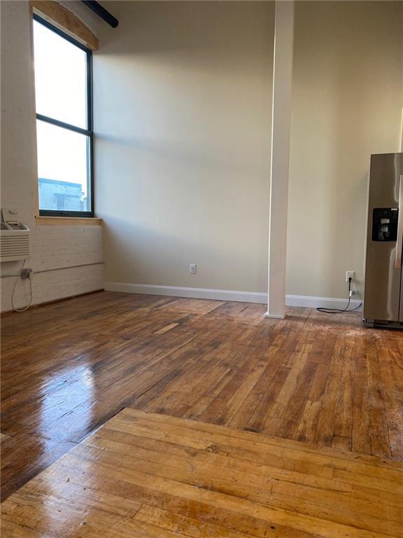 Foto del edificio - 1117 Douglas Ave