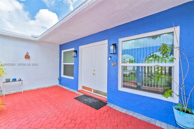 Foto del edificio - 851 SW 49th Terrace