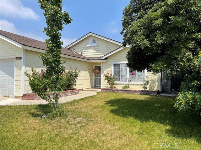Building Photo - 6275 Woodpine Ave