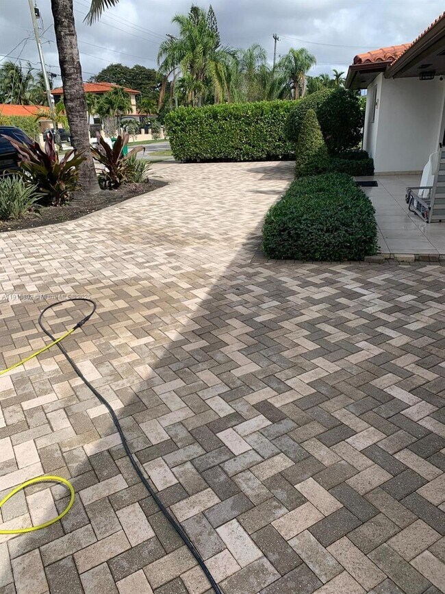 Foto del edificio - 7780 SW 28th St