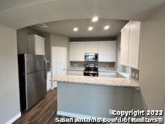 Foto del edificio - 2031 Silver Oaks