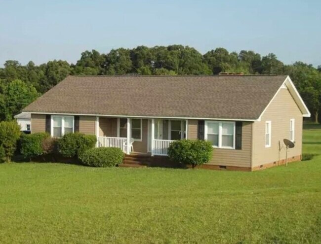 Building Photo - 168 State Rd S-42-2289