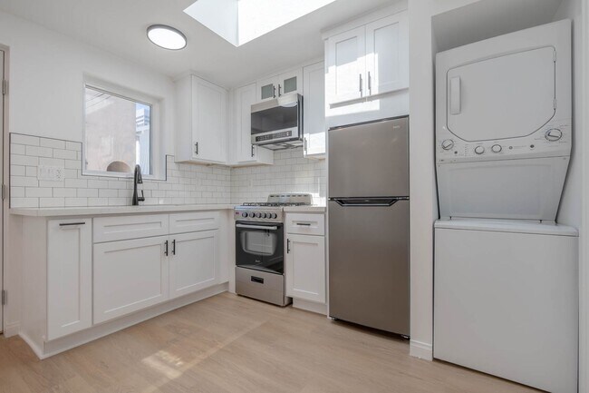 Foto del edificio - 6221 W 6th St