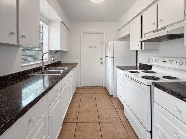 Building Photo - 1624 High Point Ct SW