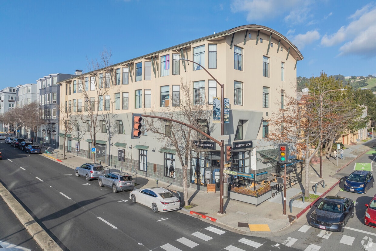 Primary Photo - Shattuck Lofts