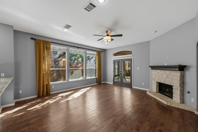 Foto del edificio - 6213 Mesa Grande Dr