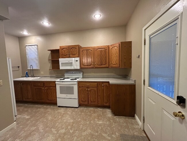 Foto del edificio - 231 S Prairie Ave