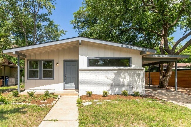 Foto del edificio - 6408 Kenilworth Dr