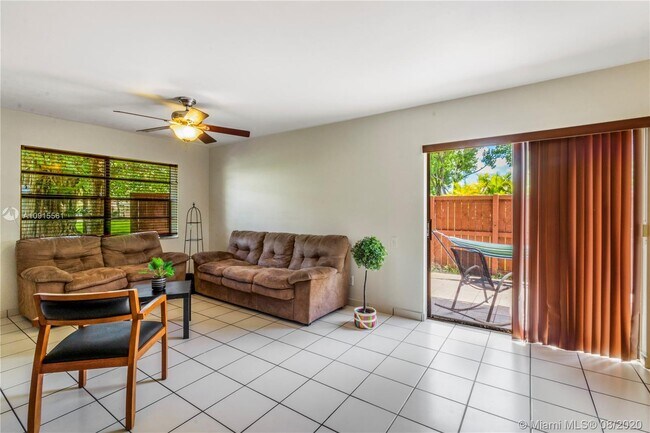 Foto del edificio - 6639 SW 116th Pl